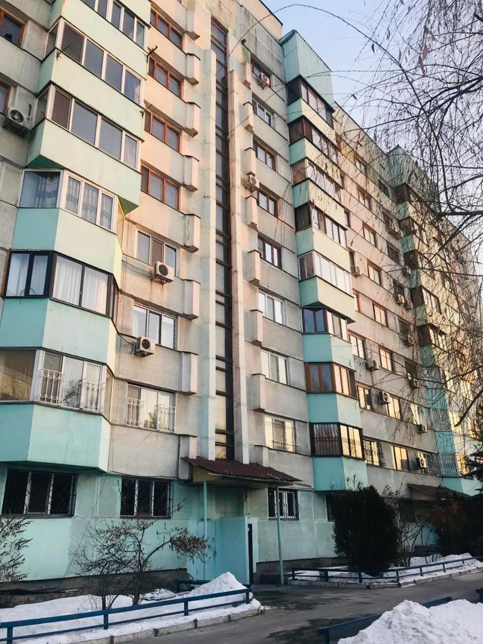 Hostel West Point Capsule Almaty Exteriér fotografie